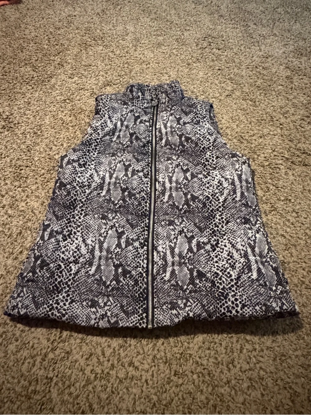 Michael Kors Black and White Animal Print Puffer Vest  Size Small